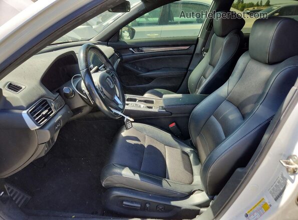 1HGCV2F35KA003809 2019 HONDA ACCORD White Սալոնի դիմացի տեսք