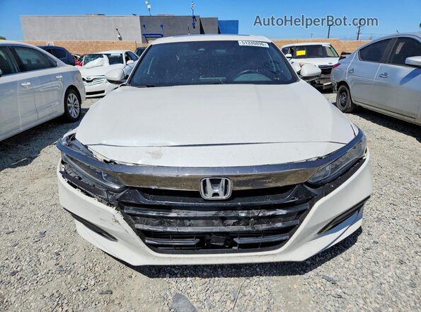 1HGCV2F35KA003809 2019 HONDA ACCORD White Դիմացի տեսք