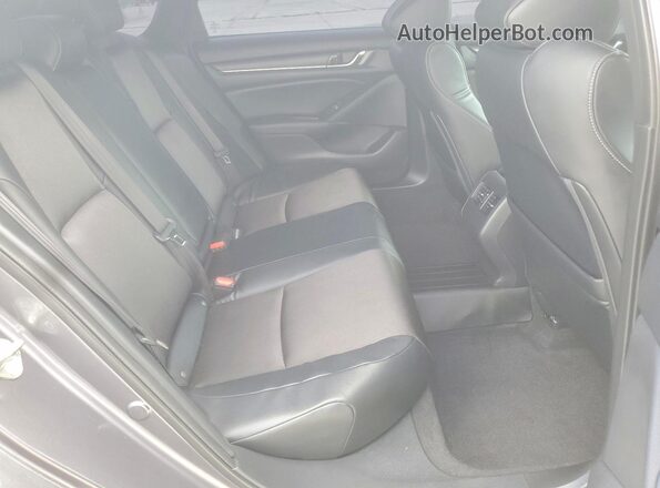 1HGCV2F36JA049390 2018 HONDA ACCORD Gray Widok tylnych siedzeń