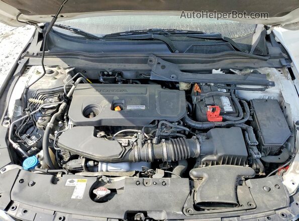 1HGCV2F36KA032722 2019 HONDA ACCORD White Սալոնի հետևի տեսք