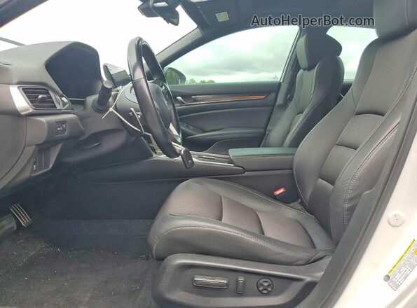 1HGCV2F36MA033775 2021 HONDA ACCORD White Vista interior delantera