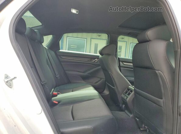 1HGCV2F36MA033775 2021 HONDA ACCORD White Vista de los asientos traseros