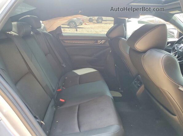1HGCV2F37KA018389 2019 HONDA ACCORD Silver უკანა სავარძლების ხედი