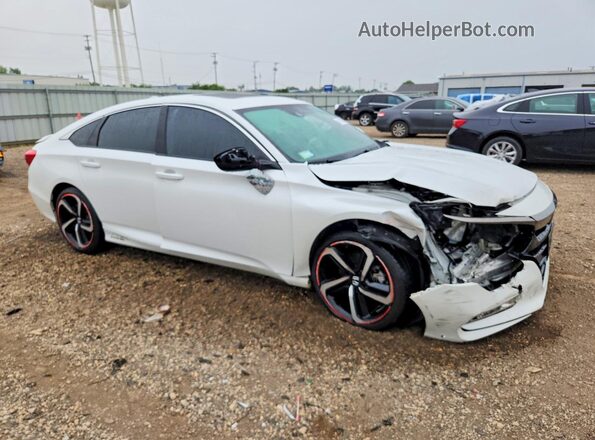 1HGCV2F3XKA001943 2019 HONDA ACCORD White Front right