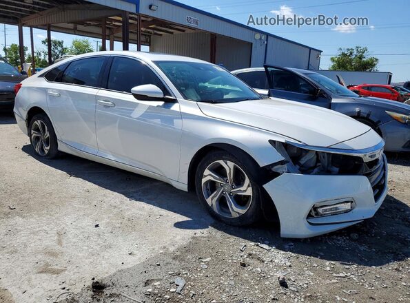 1HGCV2F53JA017837 2018 HONDA ACCORD White Delantero derecho