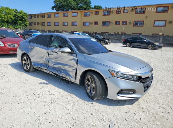 1HGCV2F60JA034667 2018 HONDA ACCORD Silver Передня права чверть