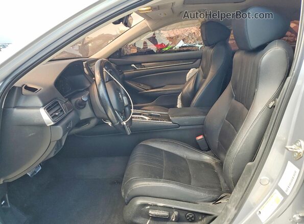 1HGCV2F60JA034667 2018 HONDA ACCORD Silver Вид салону спереду