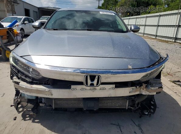 1HGCV2F67JA021107 2018 HONDA ACCORD Серебряный Вид спереди