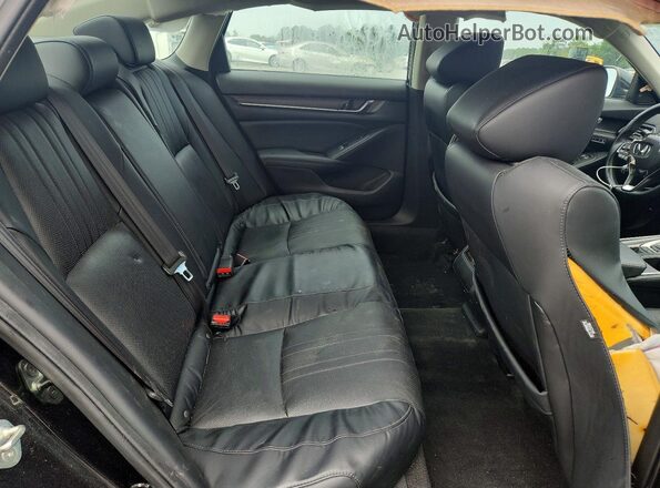 1HGCV2F90JA051978 2018 HONDA ACCORD Black Vista de los asientos traseros