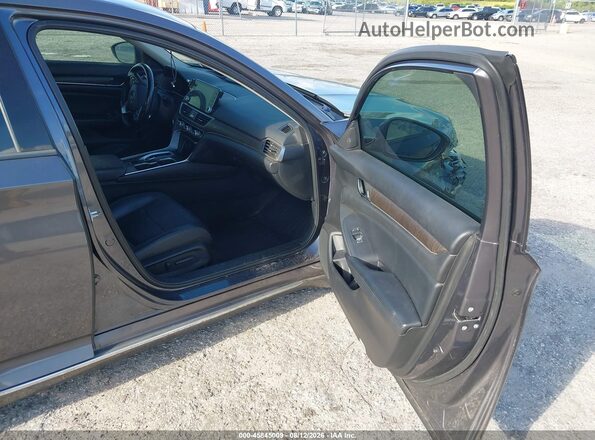 1HGCV2F92JA018383 2018 HONDA ACCORD Gray Widok wnętrza z przodu