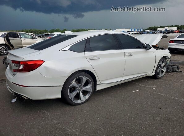 1HGCV2F92LA005863 2020 HONDA ACCORD Белый Вид сзади