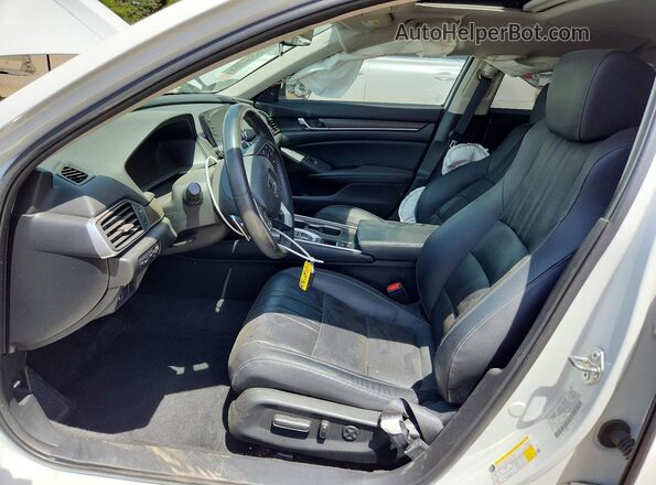1HGCV2F93JA015721 2018 HONDA ACCORD White წინა სალონის ხედი