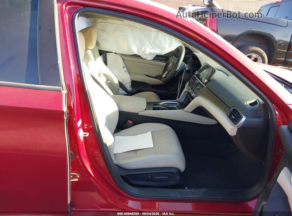 1HGCV2F95JA000637 2018 HONDA ACCORD Red Vista interior delantera