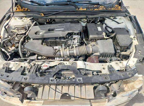 1HGCV2F97KA000494 2019 HONDA ACCORD White Вид задньої частини салону