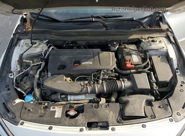 1HGCV2F99KA017636 2019 HONDA ACCORD White Вид задньої частини салону