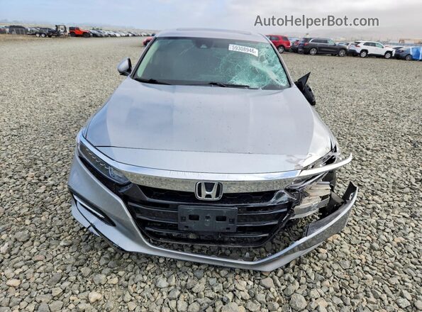 1HGCV3F43JA007385 2018 HONDA ACCORD Silver Widok z przodu