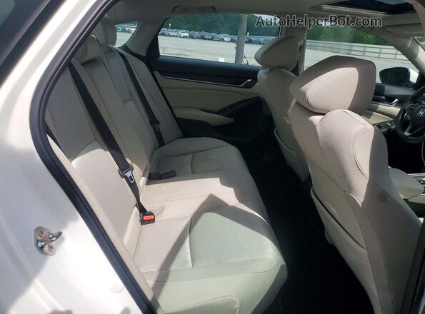 1HGCV3F45KA012573 2019 HONDA ACCORD White Вид задніх сидінь