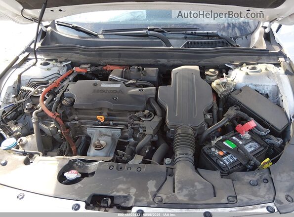 1HGCV3F49KA003018 2019 HONDA ACCORD White Vista trasera