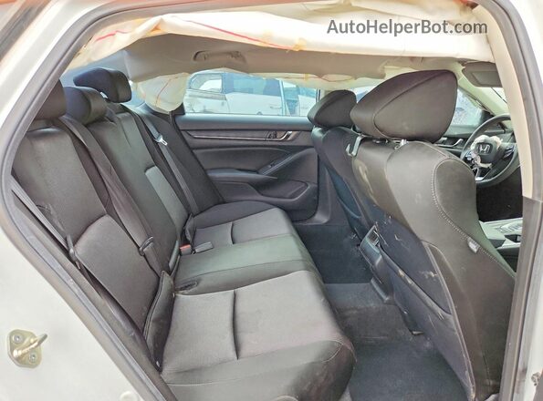 1HGCV3F4XKA013945 2019 HONDA ACCORD Белый Вид задних сидений