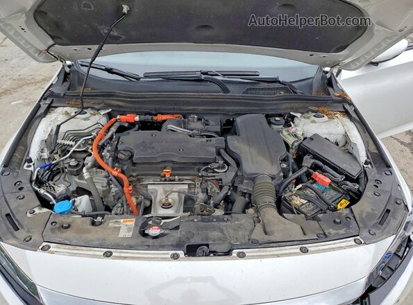 1HGCV3F50NA001798 2022 HONDA ACCORD Белый Вид задней части салона