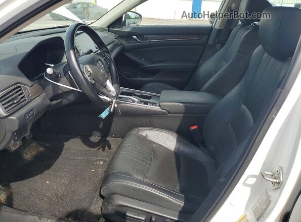 1HGCV3F51JA009581 2018 HONDA ACCORD Белый Вид салона спереди