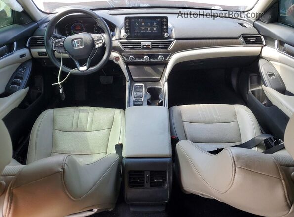 1HGCV3F53JA006116 2018 HONDA ACCORD Красный Вид панели приборов