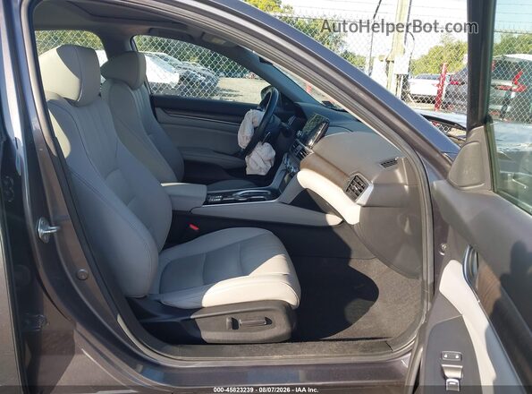 1HGCV3F55KA011576 2019 HONDA ACCORD Gray Vista interior delantera