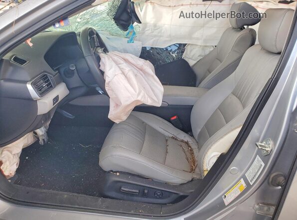 1HGCV3F56JA009284 2018 HONDA ACCORD Серебряный Вид салона спереди