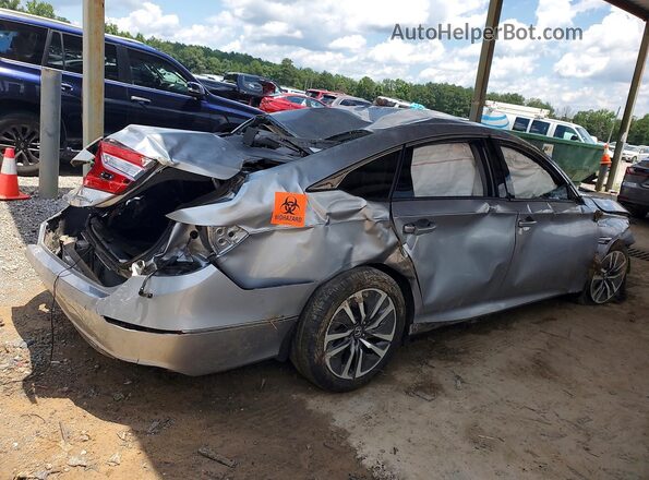 1HGCV3F56JA009284 2018 HONDA ACCORD Серебряный Задняя правая четверть