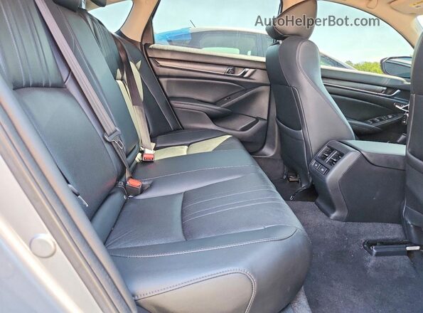 1HGCV3F56MA006177 2021 HONDA ACCORD Silver Вид задніх сидінь