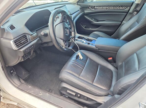 1HGCV3F91NA007435 2022 HONDA ACCORD Белый Вид салона спереди