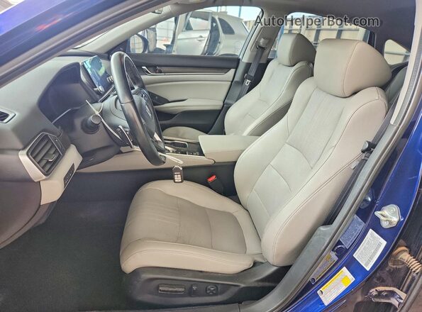1HGCV3F92LA011443 2020 HONDA ACCORD Blue Вид салону спереду