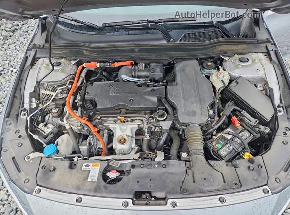 1HGCV3F92MA018961 2021 HONDA ACCORD Silver Rear interior view