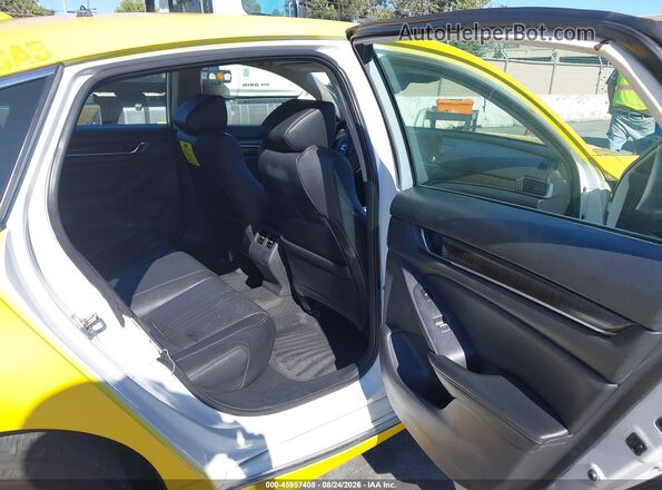 1HGCV3F96KA013436 2019 HONDA ACCORD Yellow Вид наклейки з VIN-кодом
