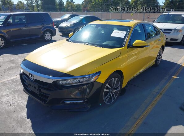 1HGCV3F96KA013436 2019 HONDA ACCORD Yellow Передня ліва чверть