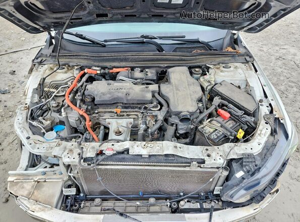 1HGCV3F99KA006853 2019 HONDA ACCORD White Vista interior trasera