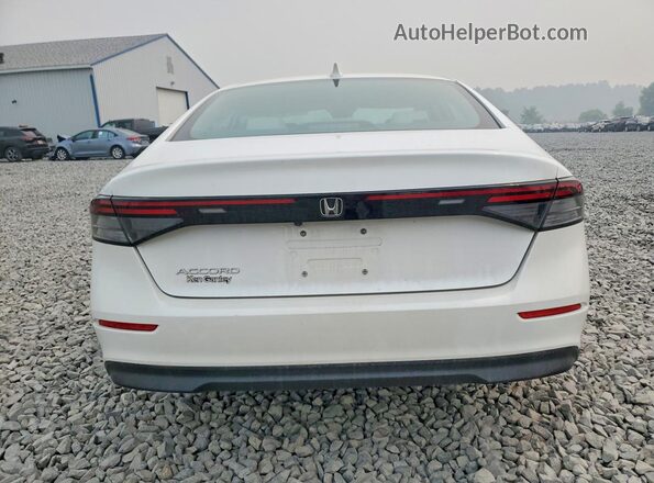 1HGCY1F21PA056362 2023 HONDA ACCORD White უკანა ხედი