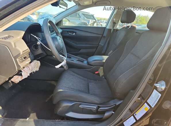 1HGCY1F22RA054056 2024 HONDA ACCORD Черный Вид салона спереди