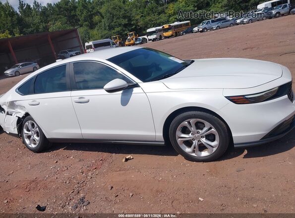 1HGCY1F22SA036274 2025 HONDA ACCORD White Սալոնի հետևի տեսք