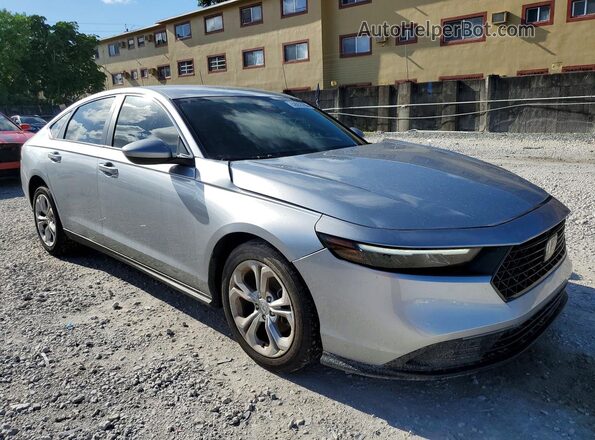 1HGCY1F22SA068948 2025 HONDA ACCORD Серебряный Передняя правая четверть
