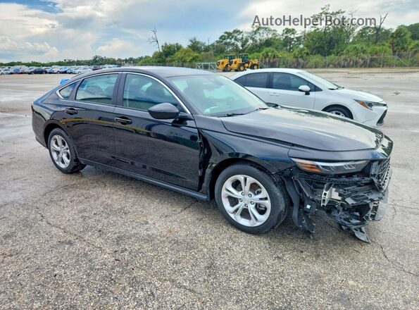 1HGCY1F26SA067785 2025 HONDA ACCORD Черный Передняя правая четверть