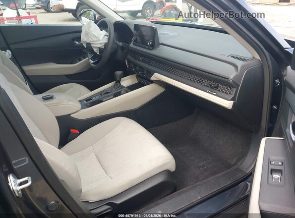 1HGCY1F27PA044152 2023 HONDA ACCORD Серый Вид салона спереди
