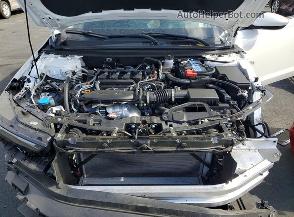 1HGCY1F28SA056769 2025 HONDA ACCORD White Widok wnętrza z tyłu