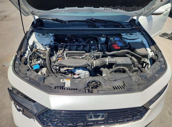 1HGCY1F2XRA004201 2024 HONDA ACCORD White Вид задньої частини салону
