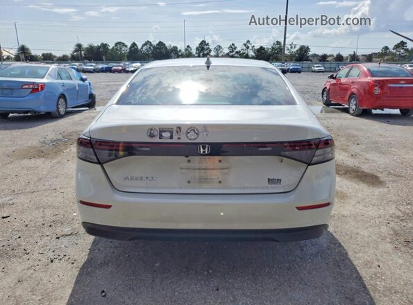 1HGCY1F30PA019702 2023 HONDA ACCORD White Вид ззаду