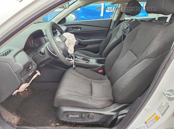 1HGCY1F31PA038744 2023 HONDA ACCORD White უკანა ხედი