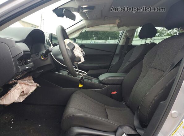 1HGCY1F32PA023041 2023 HONDA ACCORD Silver Вид салону спереду