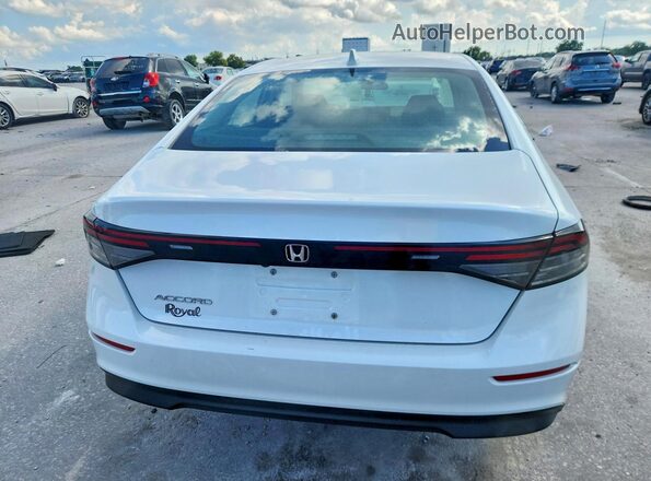 1HGCY1F32PA038610 2023 HONDA ACCORD Белый Вид сзади