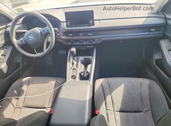 1HGCY1F32PA038610 2023 HONDA ACCORD Белый Вид панели приборов