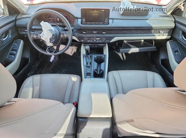 1HGCY1F35RA019780 2024 HONDA ACCORD Red Vista del salpicadero